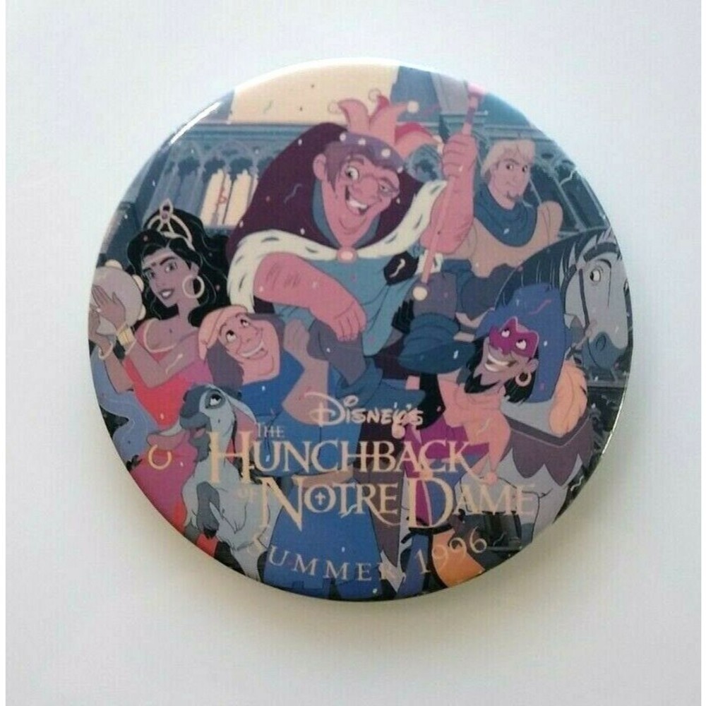 Disney Hunchback Of Notre Dame 3" Big Button Badge Vintage 1996 Original Promo - Picture 2 of 4